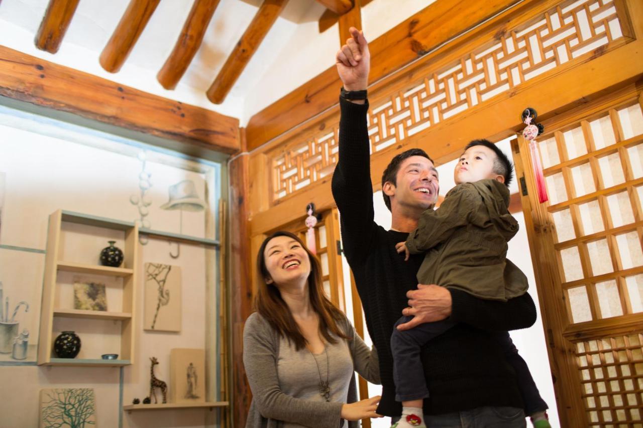 Bukchon Yujung Guest house *